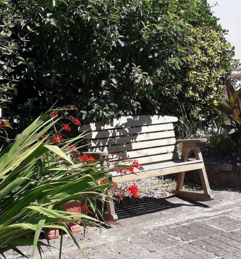 Melrose Bed And Breakfast Clonakilty Exterior photo